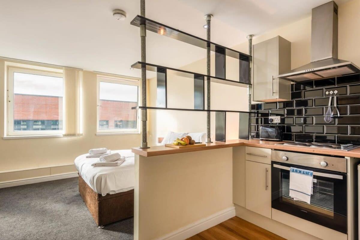 Modern & Bright Budget Studio In Central Doncaster Apartman Kültér fotó