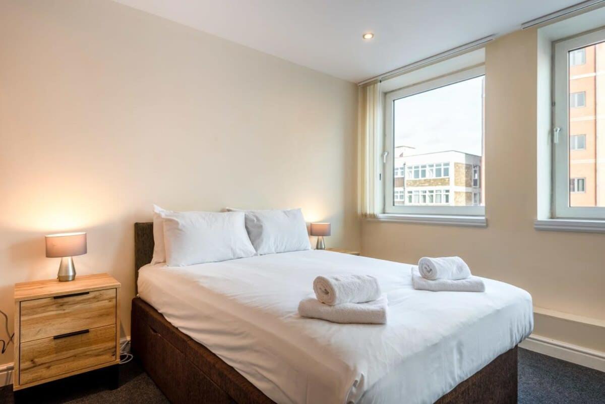 Modern & Bright Budget Studio In Central Doncaster Apartman Kültér fotó