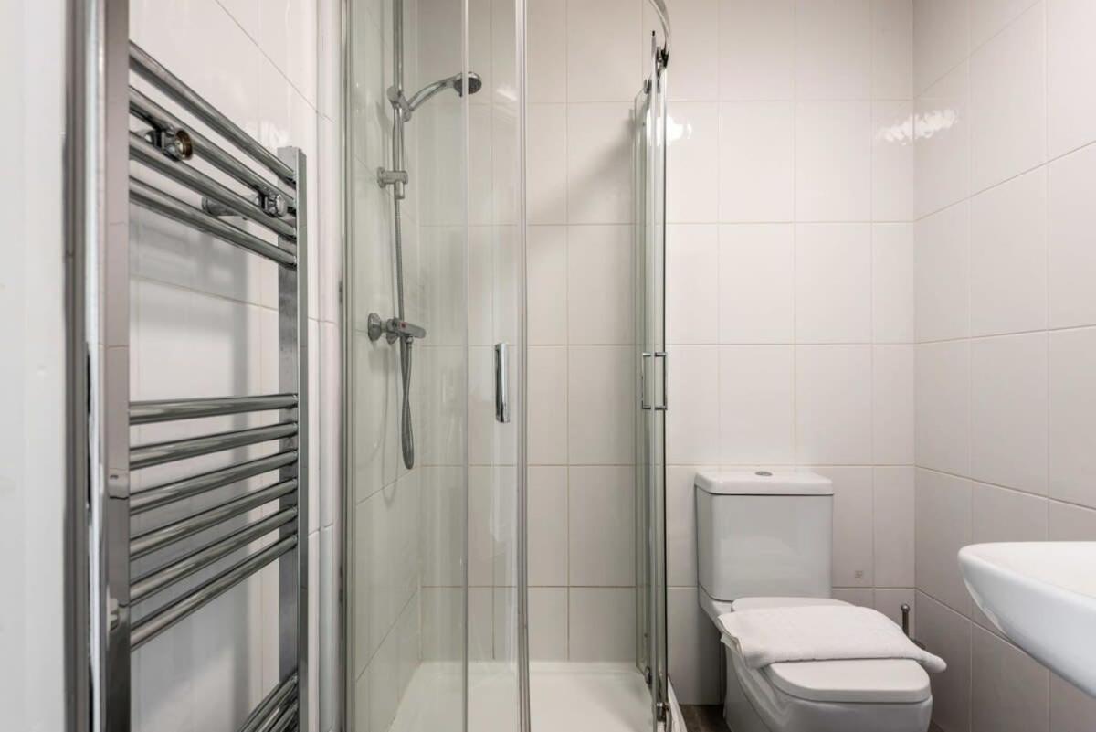 Modern & Bright Budget Studio In Central Doncaster Apartman Kültér fotó