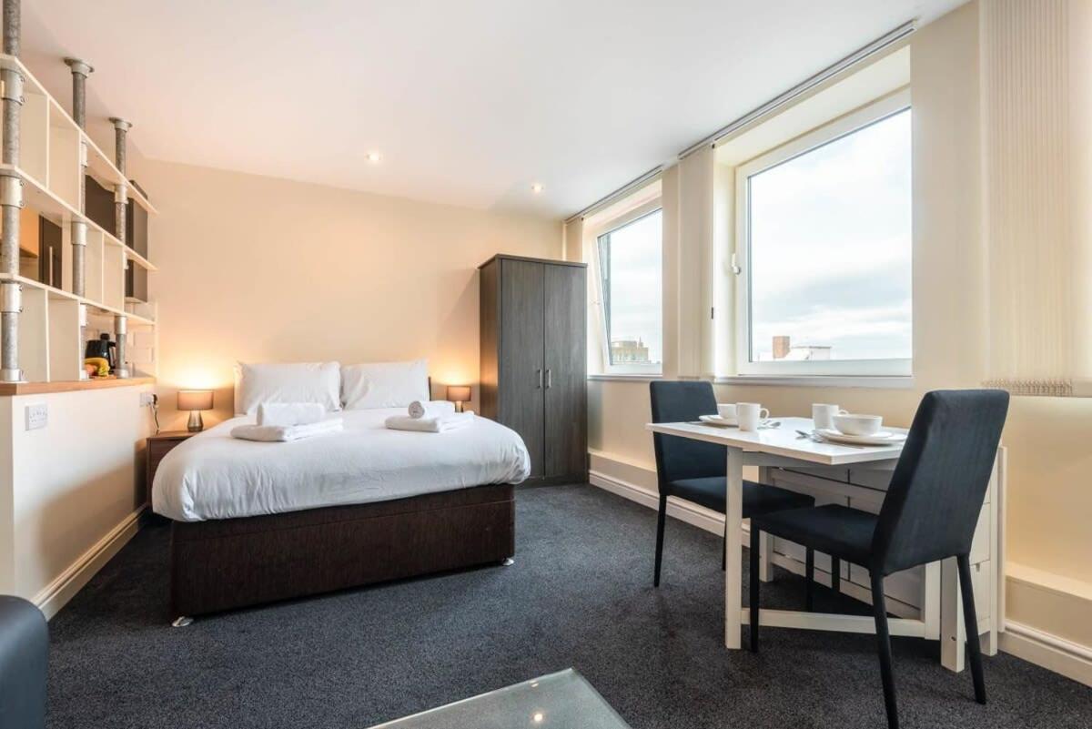 Modern & Bright Budget Studio In Central Doncaster Apartman Kültér fotó