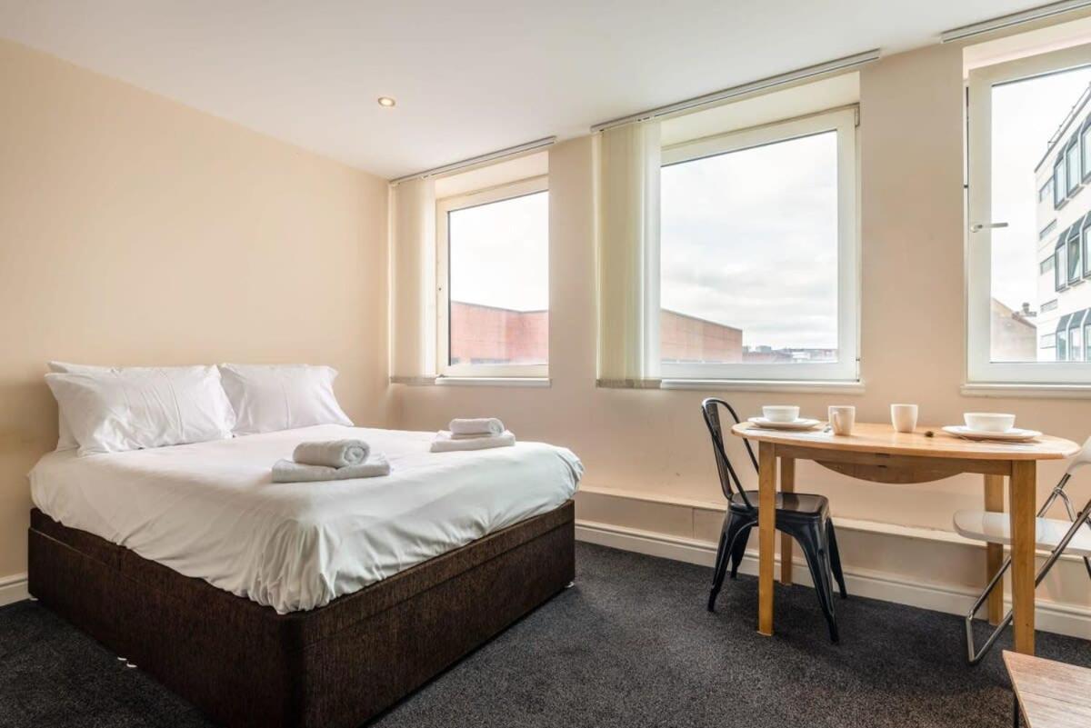 Modern & Bright Budget Studio In Central Doncaster Apartman Kültér fotó