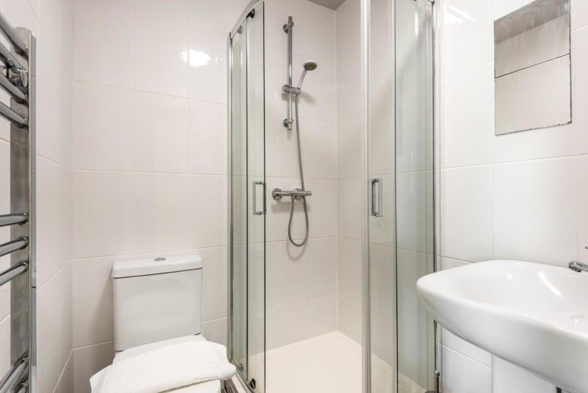Modern & Bright Budget Studio In Central Doncaster Apartman Kültér fotó