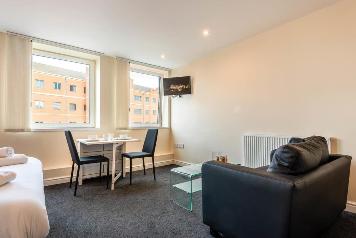 Modern & Bright Budget Studio In Central Doncaster Apartman Kültér fotó