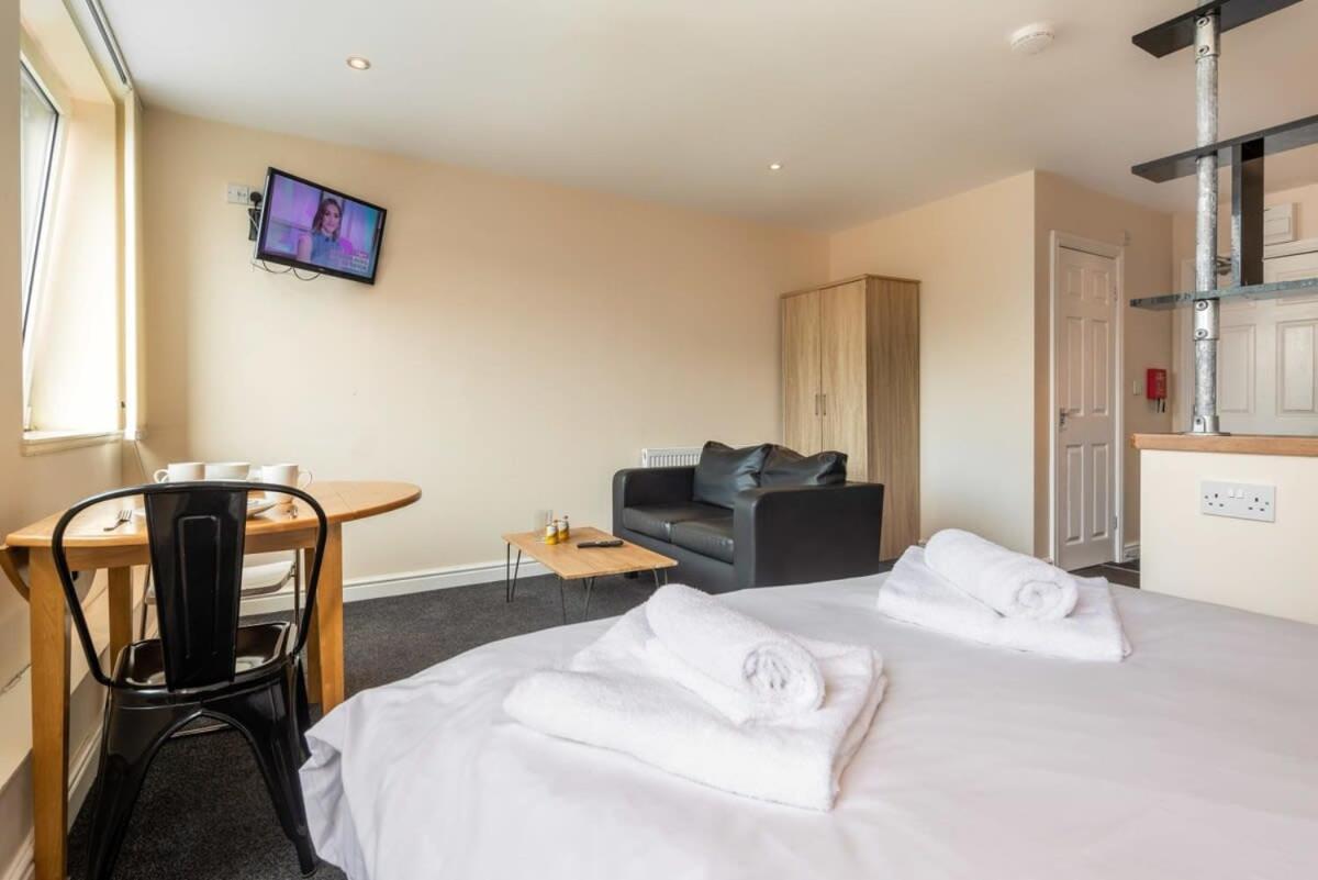 Modern & Bright Budget Studio In Central Doncaster Apartman Kültér fotó