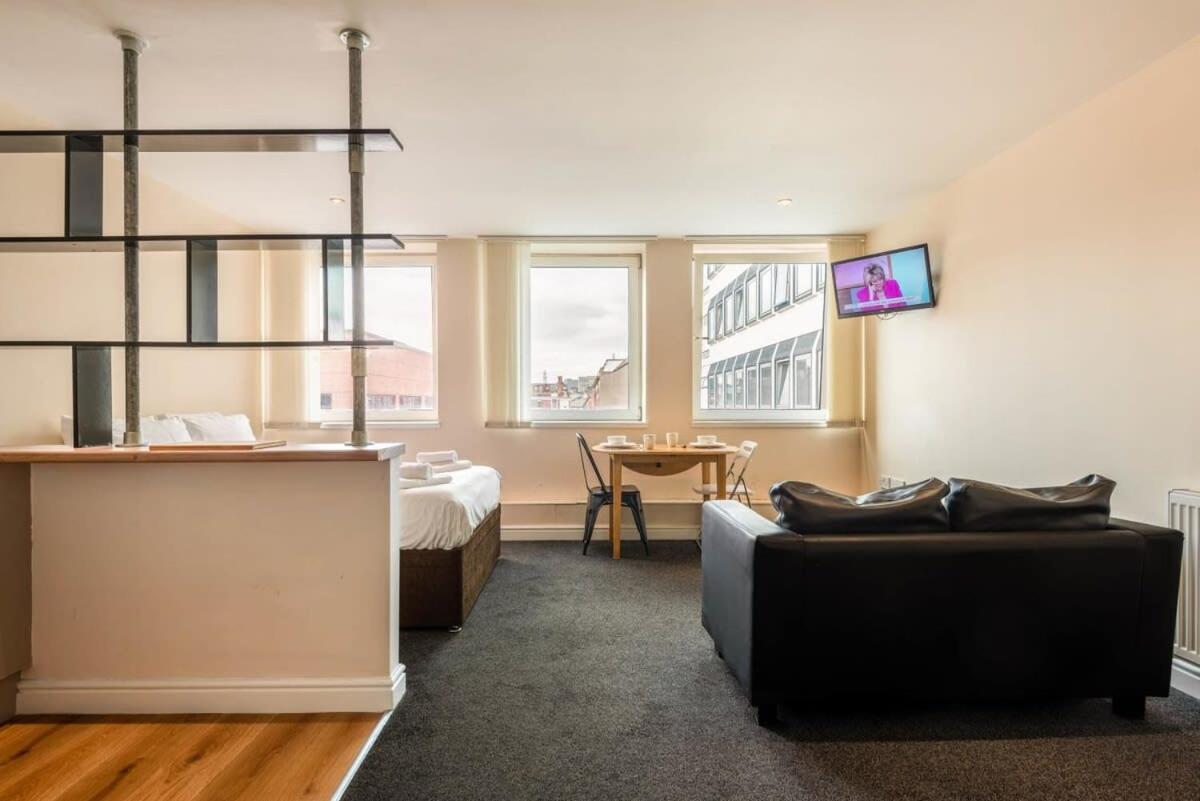 Modern & Bright Budget Studio In Central Doncaster Apartman Kültér fotó
