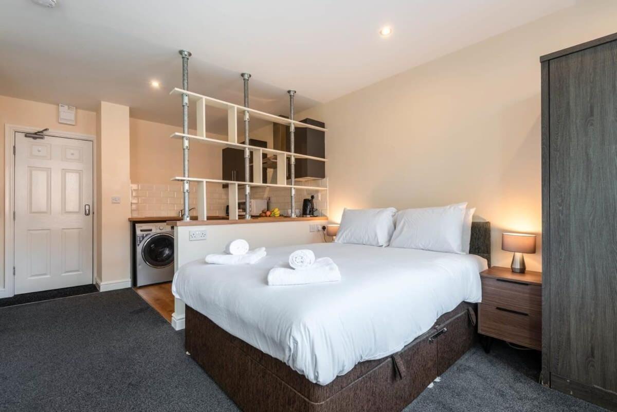 Modern & Bright Budget Studio In Central Doncaster Apartman Kültér fotó
