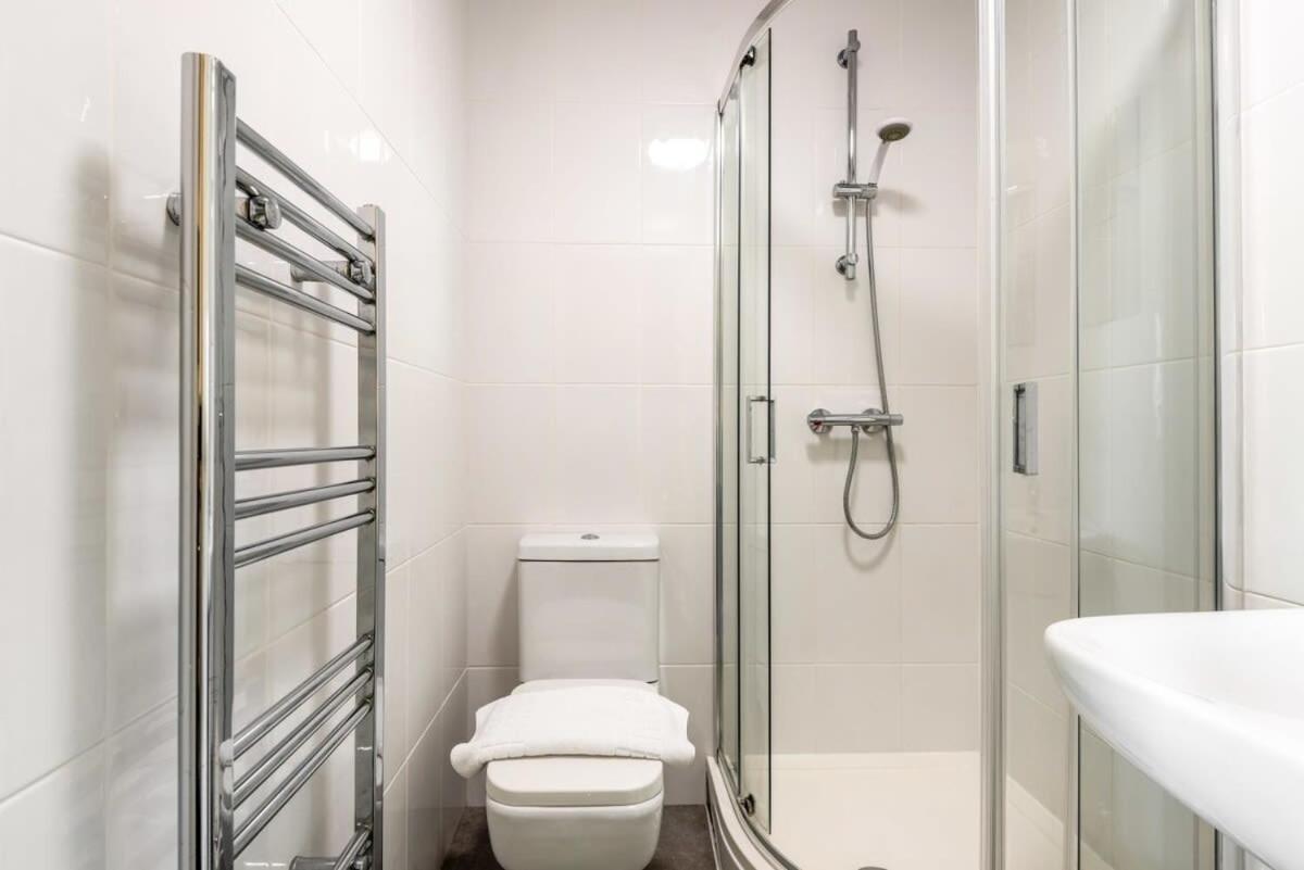 Modern & Bright Budget Studio In Central Doncaster Apartman Kültér fotó