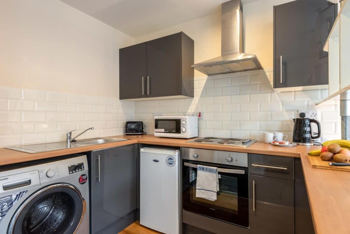 Modern & Bright Budget Studio In Central Doncaster Apartman Kültér fotó