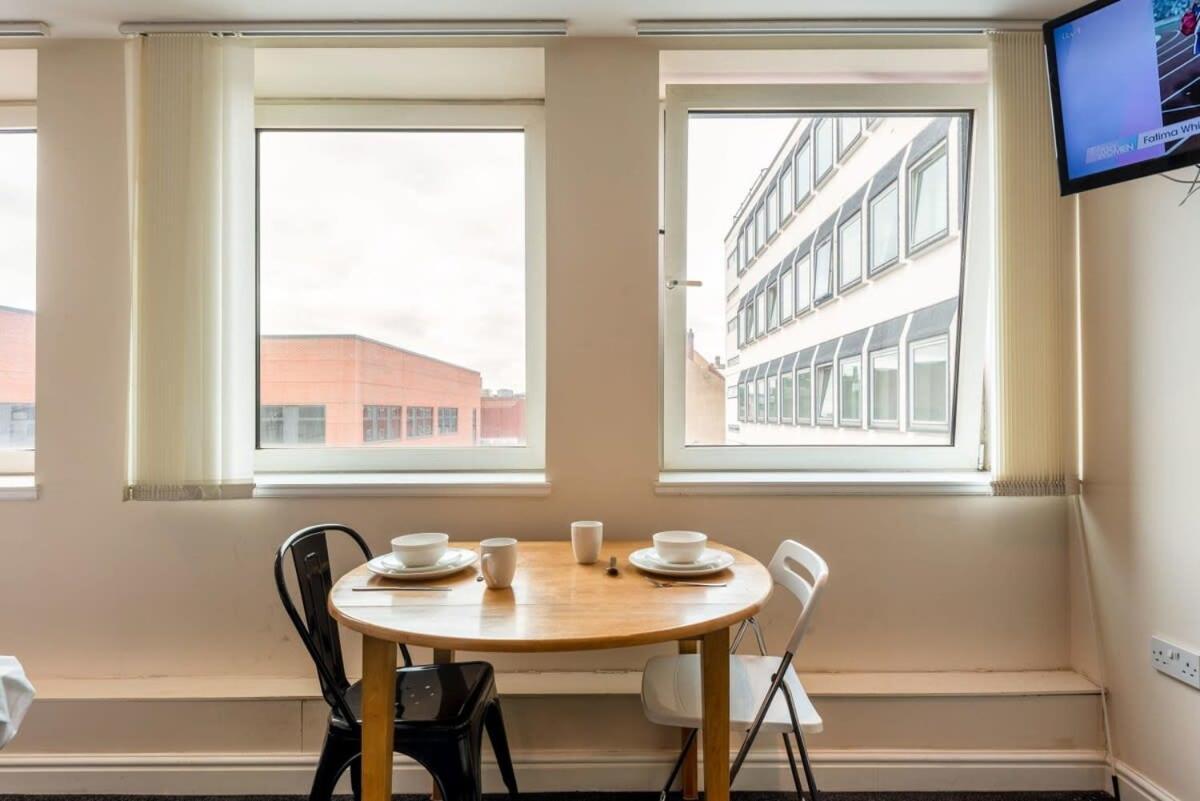 Modern & Bright Budget Studio In Central Doncaster Apartman Kültér fotó