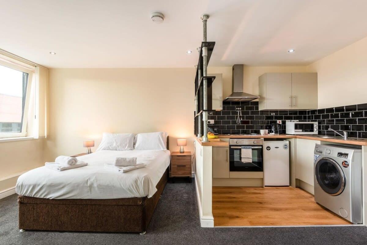 Modern & Bright Budget Studio In Central Doncaster Apartman Kültér fotó